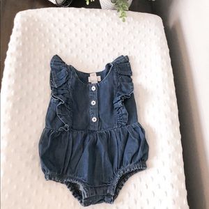 Baby girls denim romper